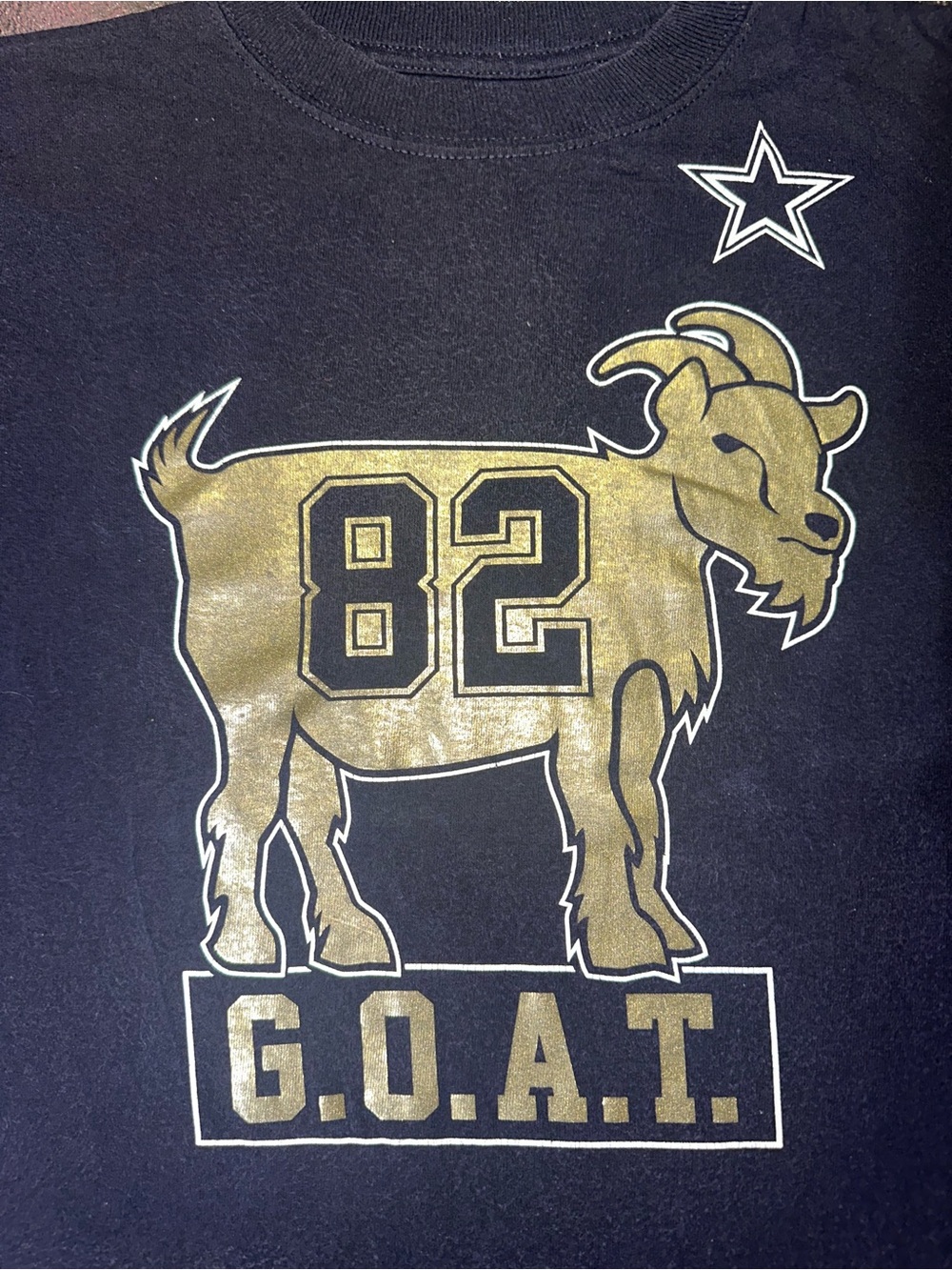 Dallas Cowboys, #82 GOAT Shirt,Gold, Navy Blue Youth L 16-18